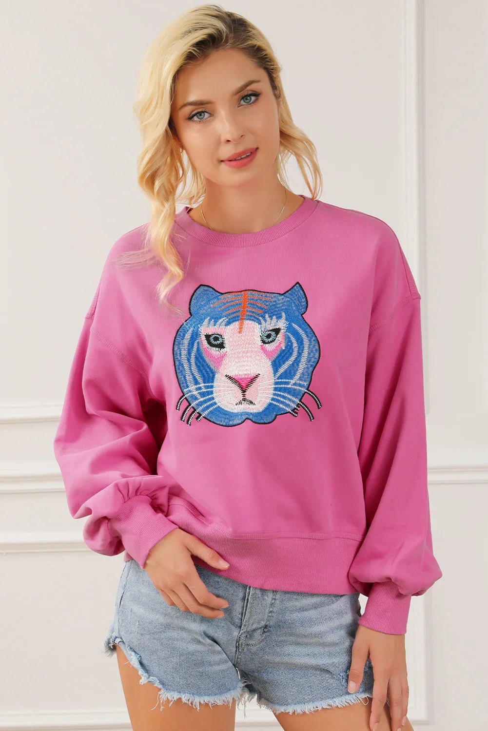 Chic Tiger Embroidered Casual Sweatshirt