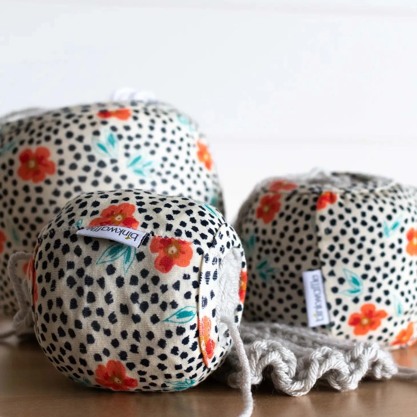 Cozy Cake - Medium