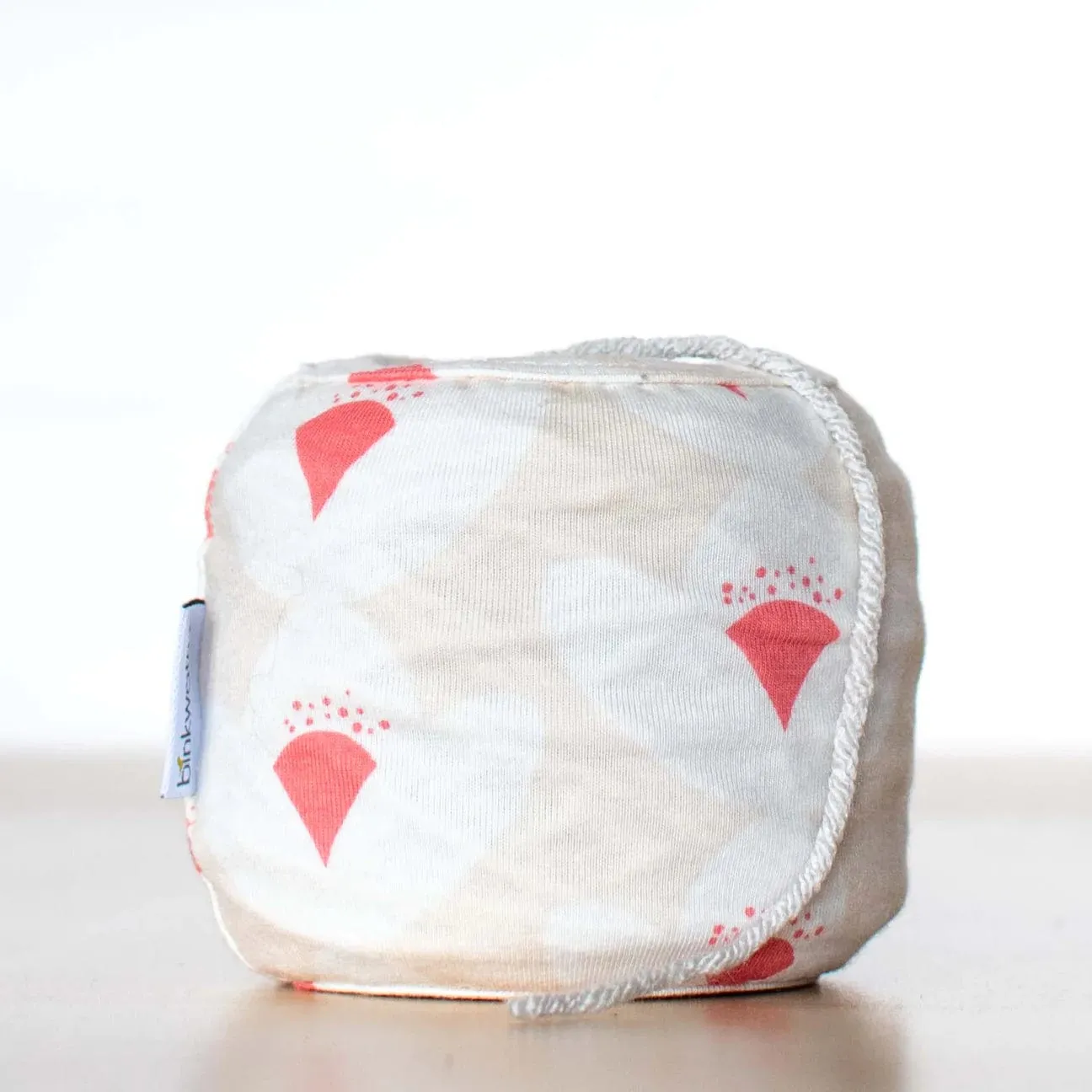 Cozy Cake - Medium