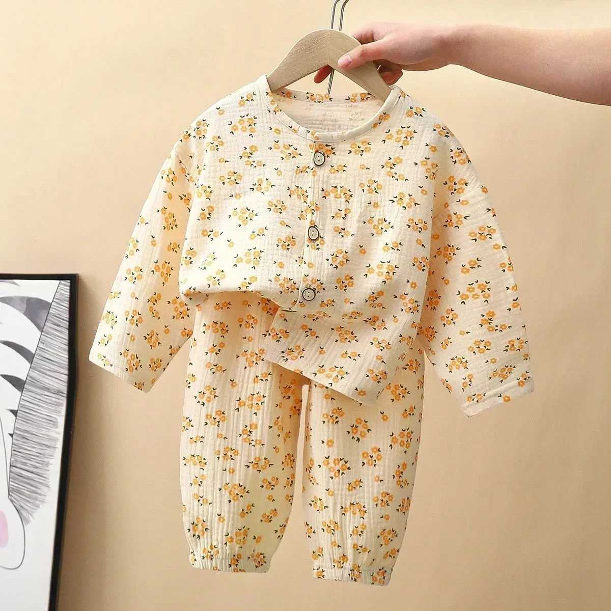 Hearts & Peaches Vintage baby pyjamas