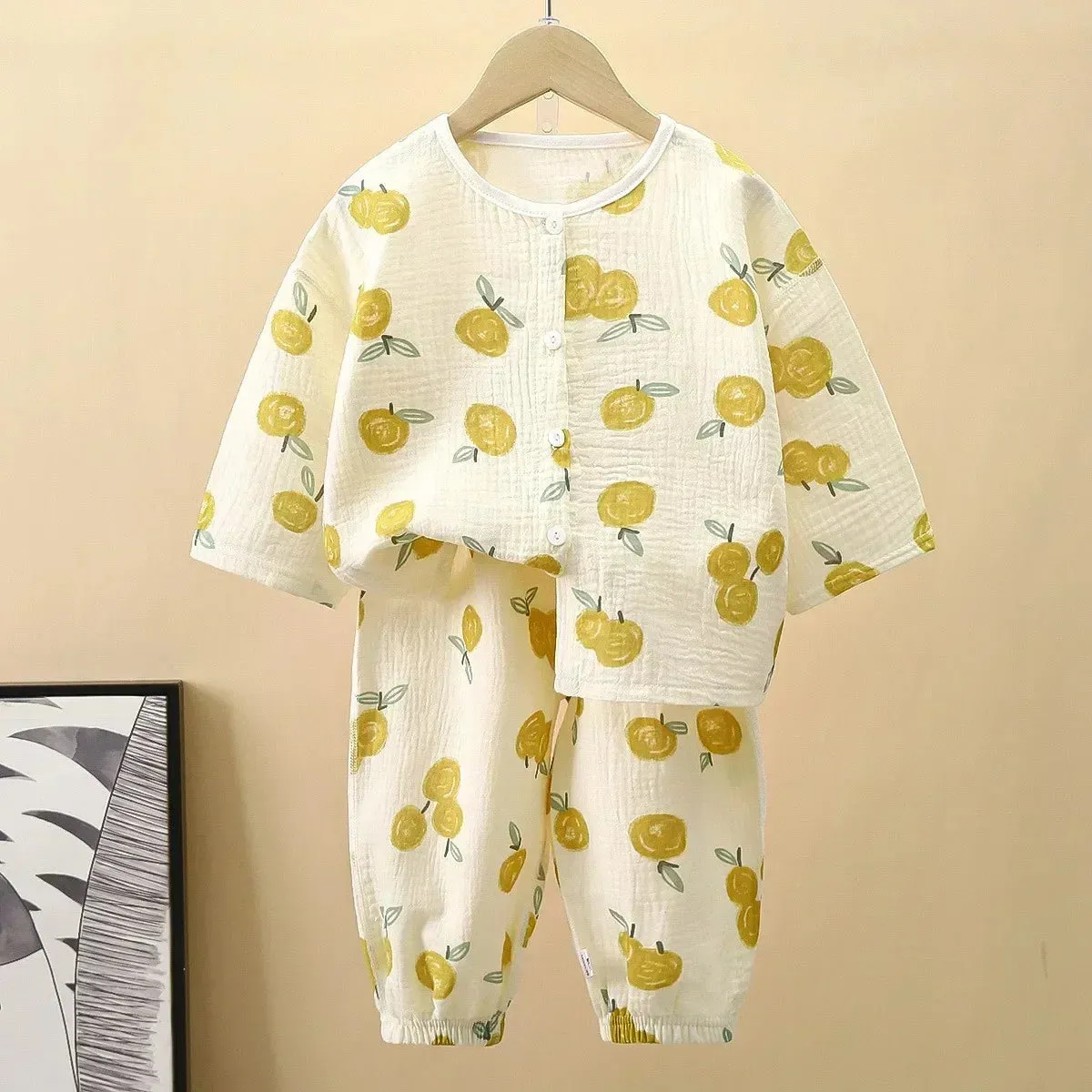 Hearts & Peaches Vintage baby pyjamas